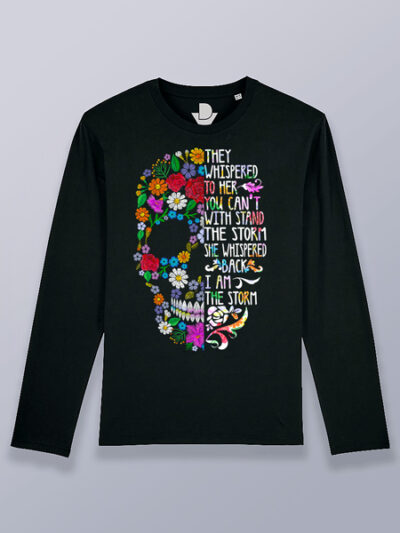 Camiseta hombre manga larga calavera susurro.