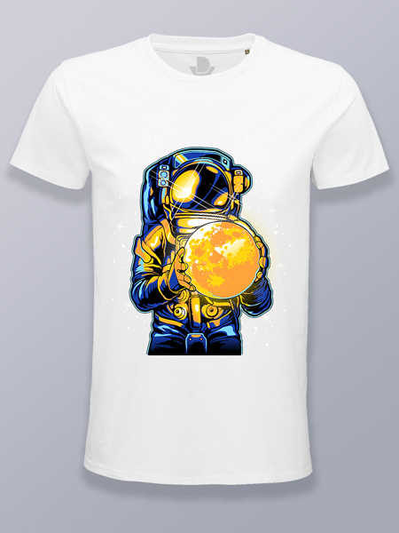 Camiseta hombre sol en las manos