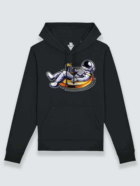 Sudadera con capucha es verano y el astronauta lo sabe